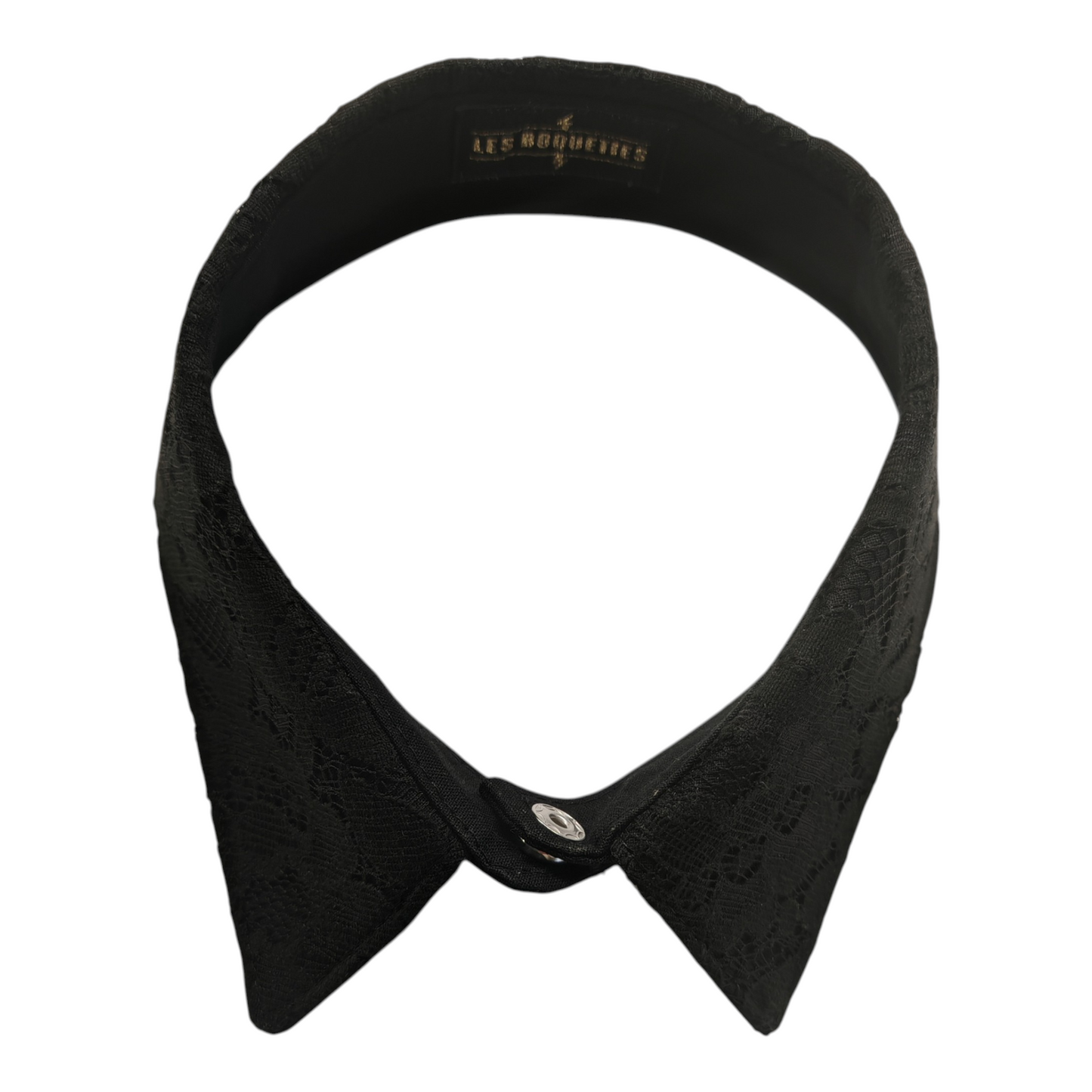 Col amovible artisanal en dentelle noire avec bouton pression, accessoire de mode style victorien et rockabilly par Les RoQuettes