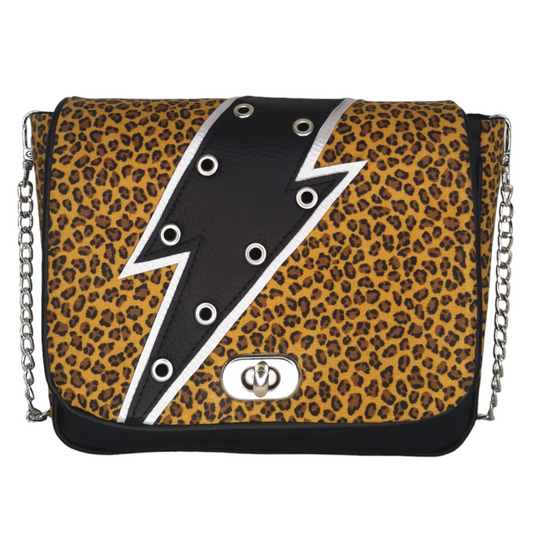 Sac bandoulière Les RoQuettes modèle Bowie Leo en tissu léopard avec éclair noir, œillets argentés et fermoir tourniquet.
