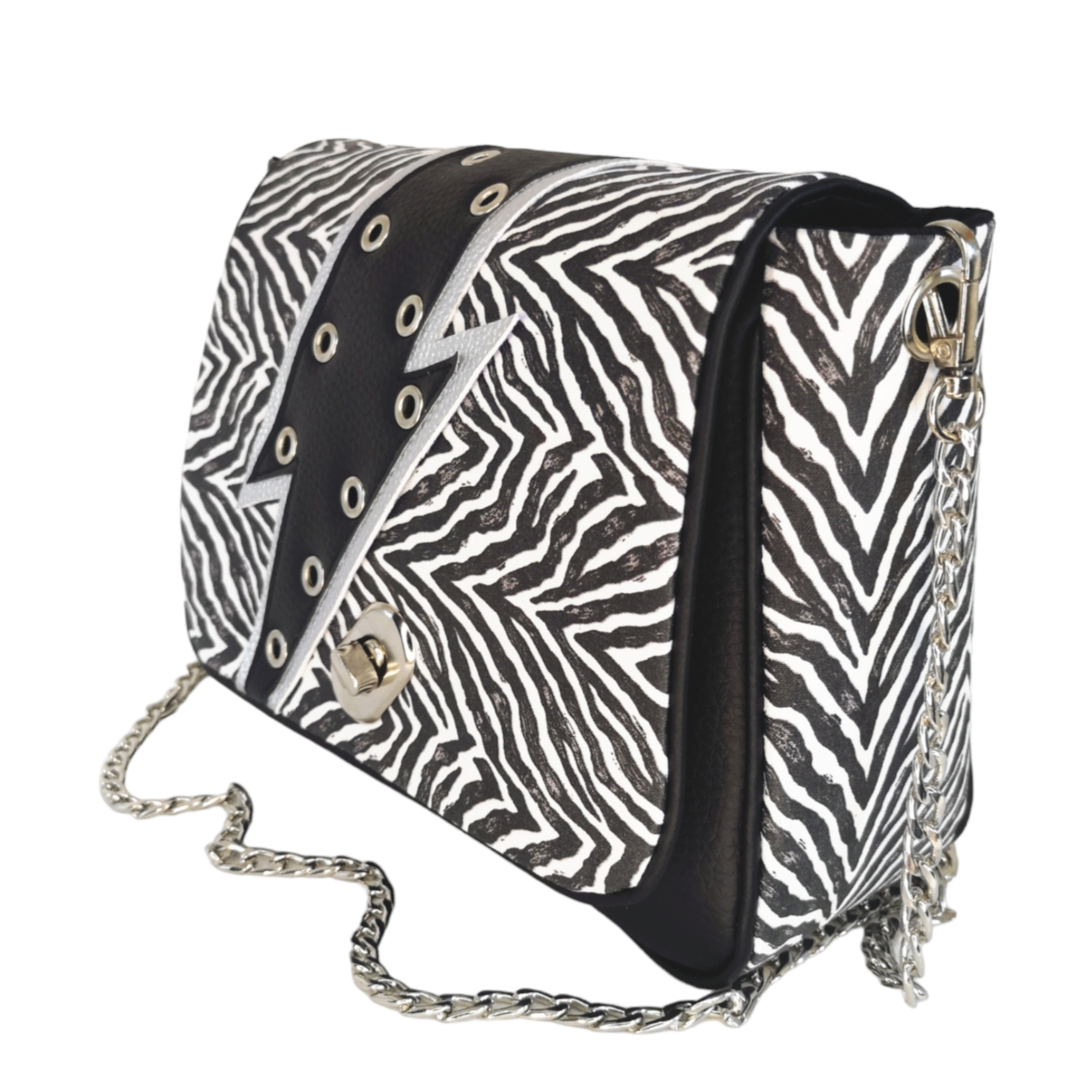 Sac à main bandoulière motif zèbre avec éclair noir rock et chaîne argentée Les RoQuettes.